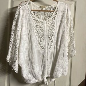 White Large 💯 cotton coverup top